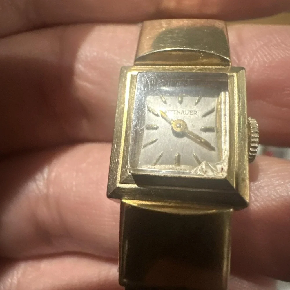 Wittnauer elegant gold